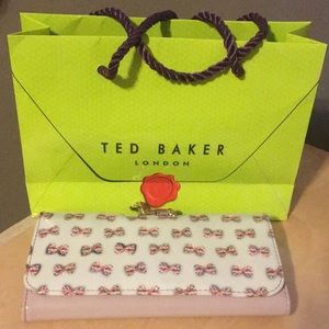 Ted Baker wallet- Union Jack Dachshund 🎀💗
